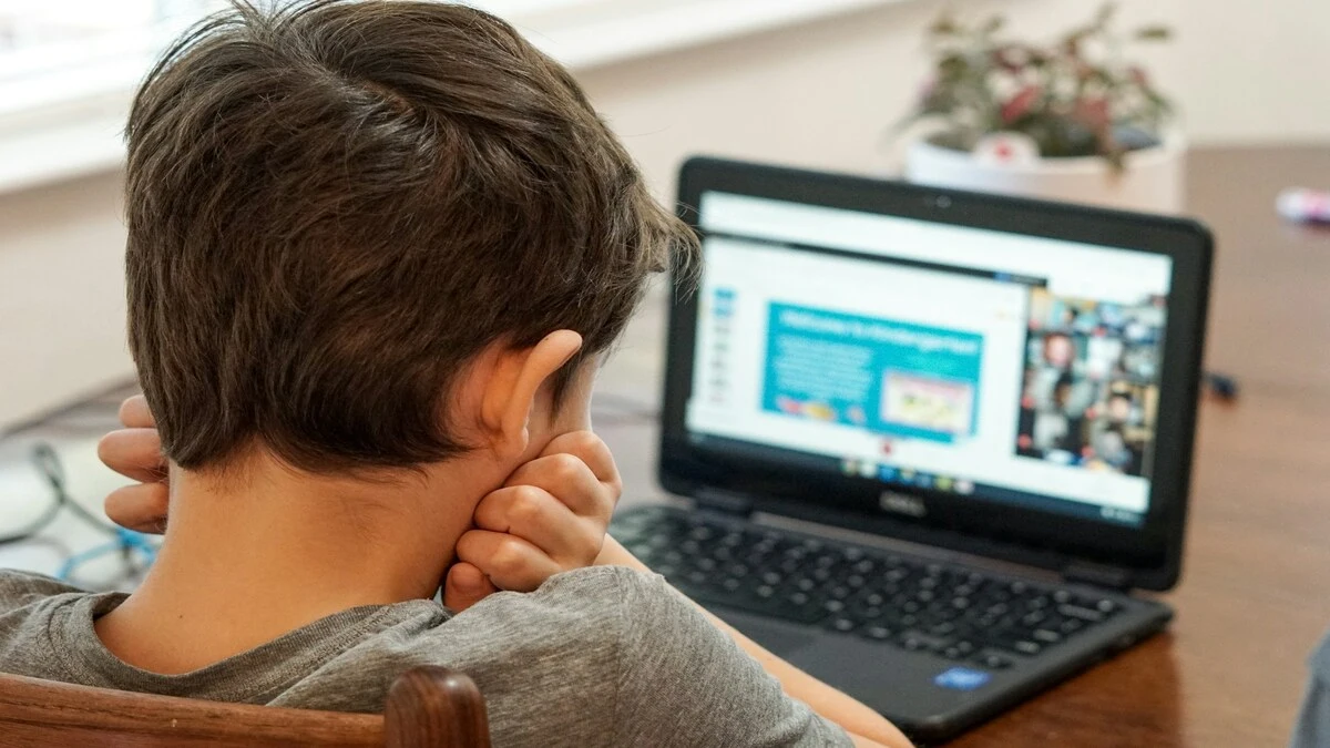Estonia przeciera szlaki. AI staje się częścią programu nauczania