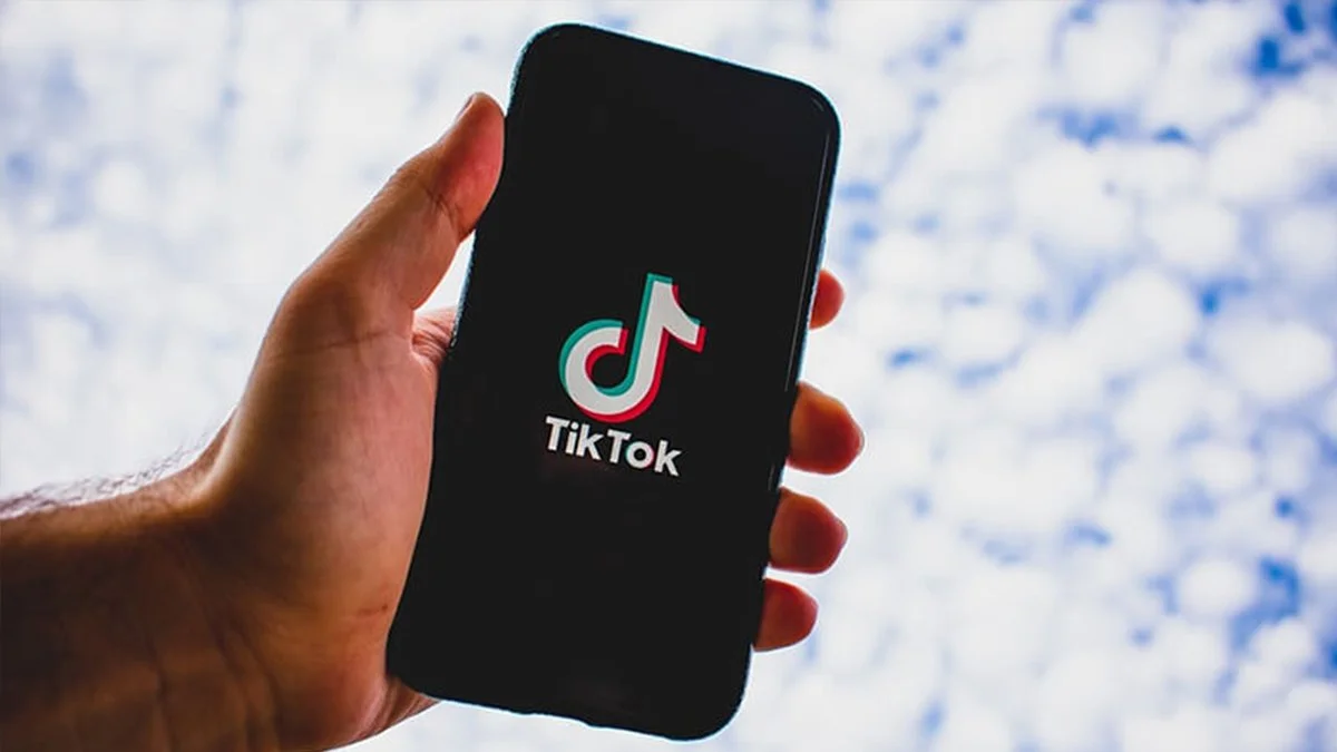 TikTok pozwoli organizować streamy wyłącznie dla osób 18+