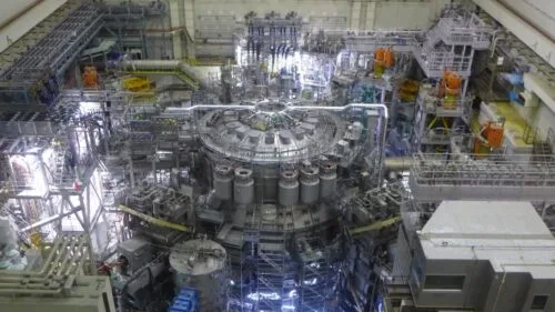 W Japonii uruchomiono największy reaktor fuzyjny na świecie. To przedsmak tego, co nadchodzi