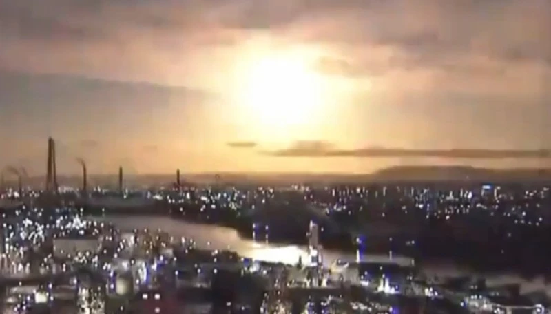 Tajemniczy meteor eksplodował nad Japonią. Widok był przerażający (wideo)