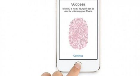 Apple dba o prywatność użytkowników. iOS 11 otrzyma „przycisk policyjny”
