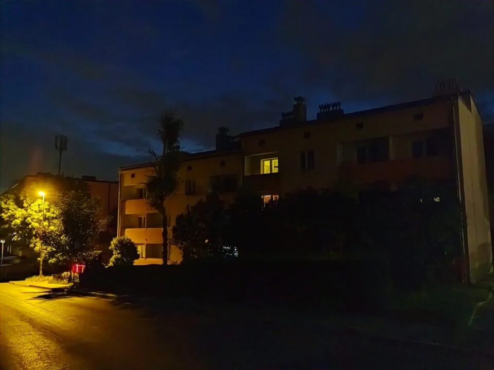 Aparat główny - tryb nocny