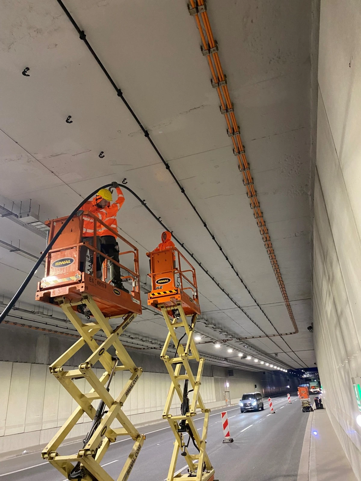 Zasięg komórkowy w Tunelu Południowej Obwodnicy Warszawy play