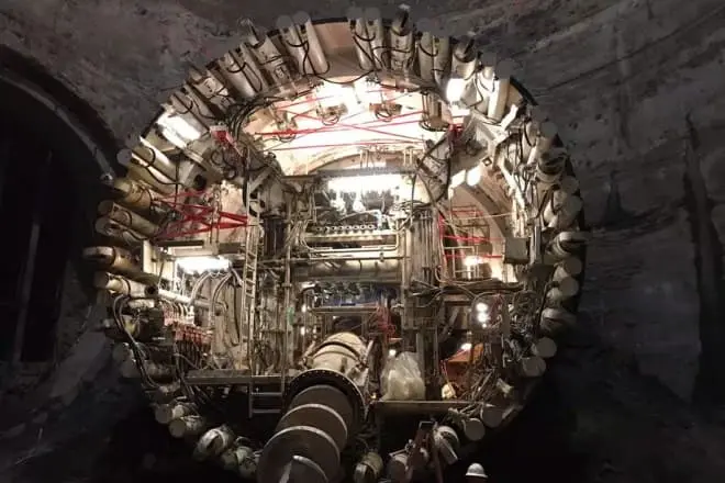 Elon Musk ujawnia szczegóły związane z kopaniem tuneli