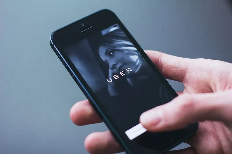 Uber w mieście to większe korki – wbrew zapewnieniom firmy