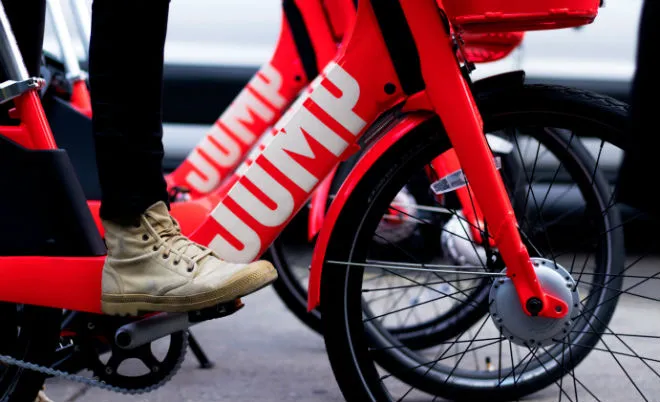 Uber może stworzyć autonomiczne rowery i hulajnogi. Firma powołuje zespół