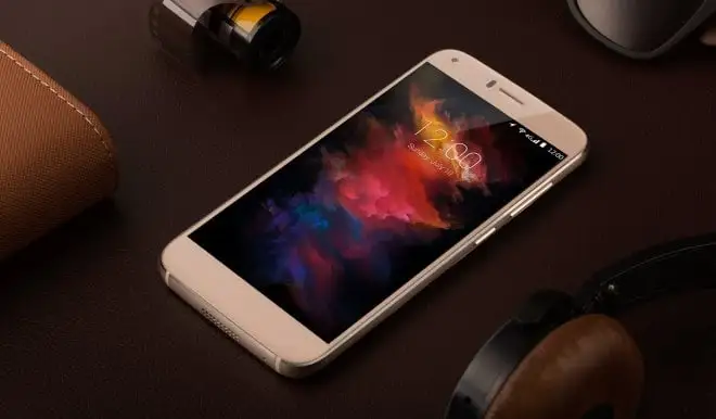 UMi Diamond trafia do Polski. Przetrwa upadek z wysokości 1,5 m