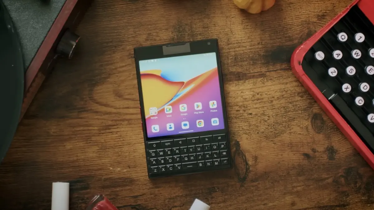 Smartfon z fizyczną klawiaturą w 2025 roku? Proszę bardzo: oto Unihertz Titan 2