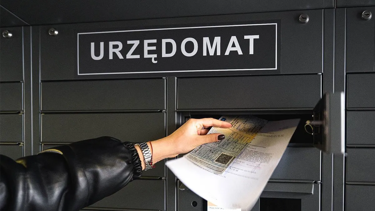 Urzędomat już stoi. Poznaniacy odbiorą dokumenty nawet w nocy