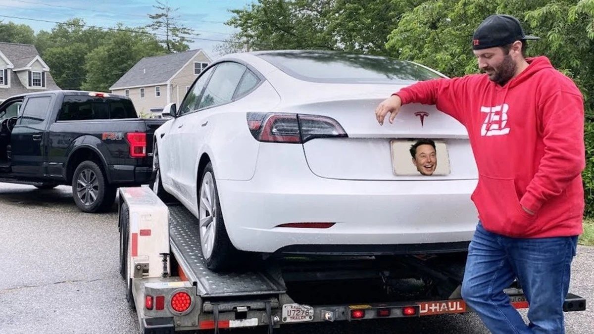 Tesla chciała 71000 złotych za naprawę Modelu 3. Wystarczył ułamek tej kwoty