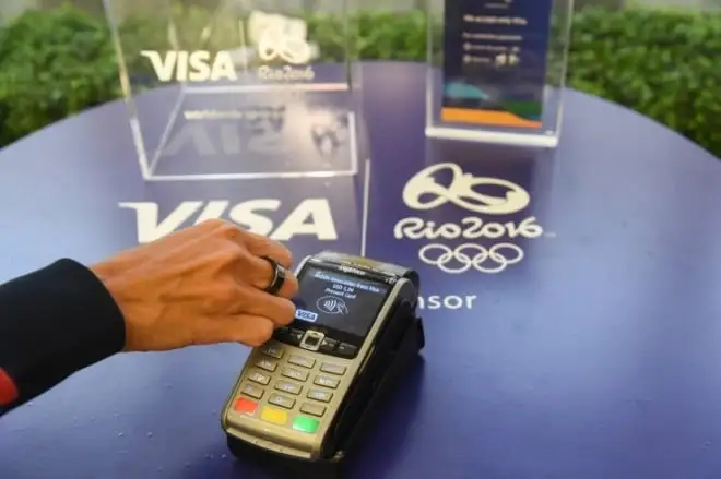 Visa stworzyła olimpijczykom pierścień do płatności zbliżeniowych