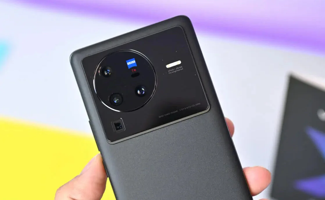 Oficjalnie: smartfony Vivo wracają do Polski