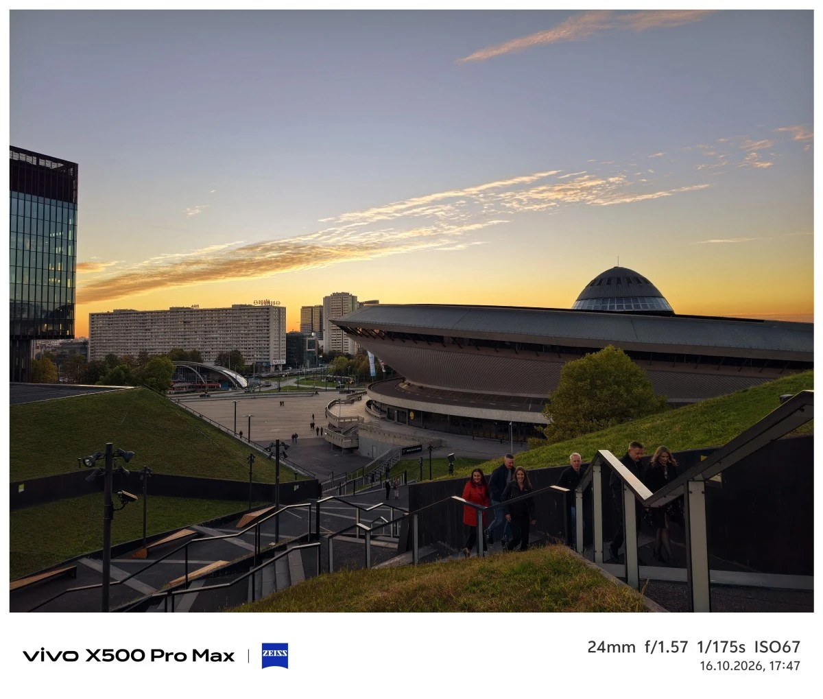 6 cech vivo X500 Pro Max, które sprawiają, iż jest fotograficznym królem 