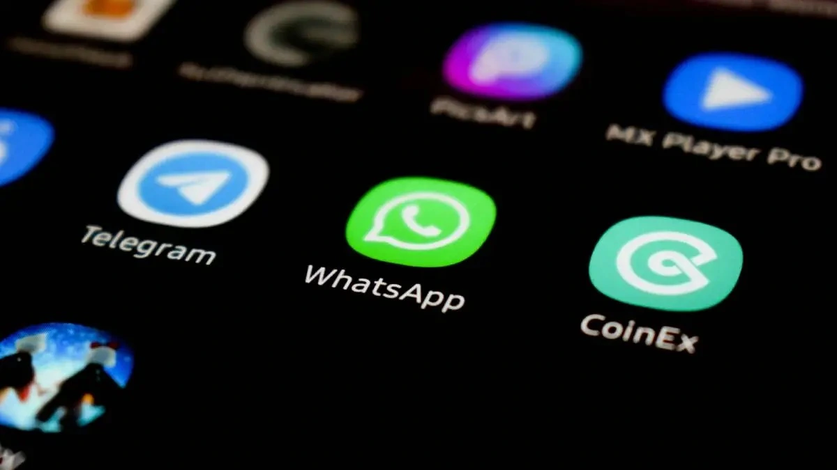 WhatsApp wprowadza motywy czatu. Koniec nudnych rozmów