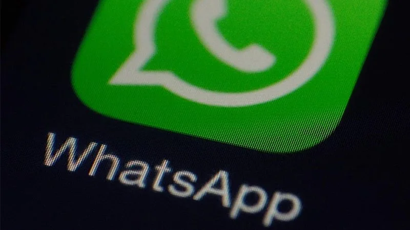 WhatsApp z funkcją, która ułatwi kontakt z deweloperami