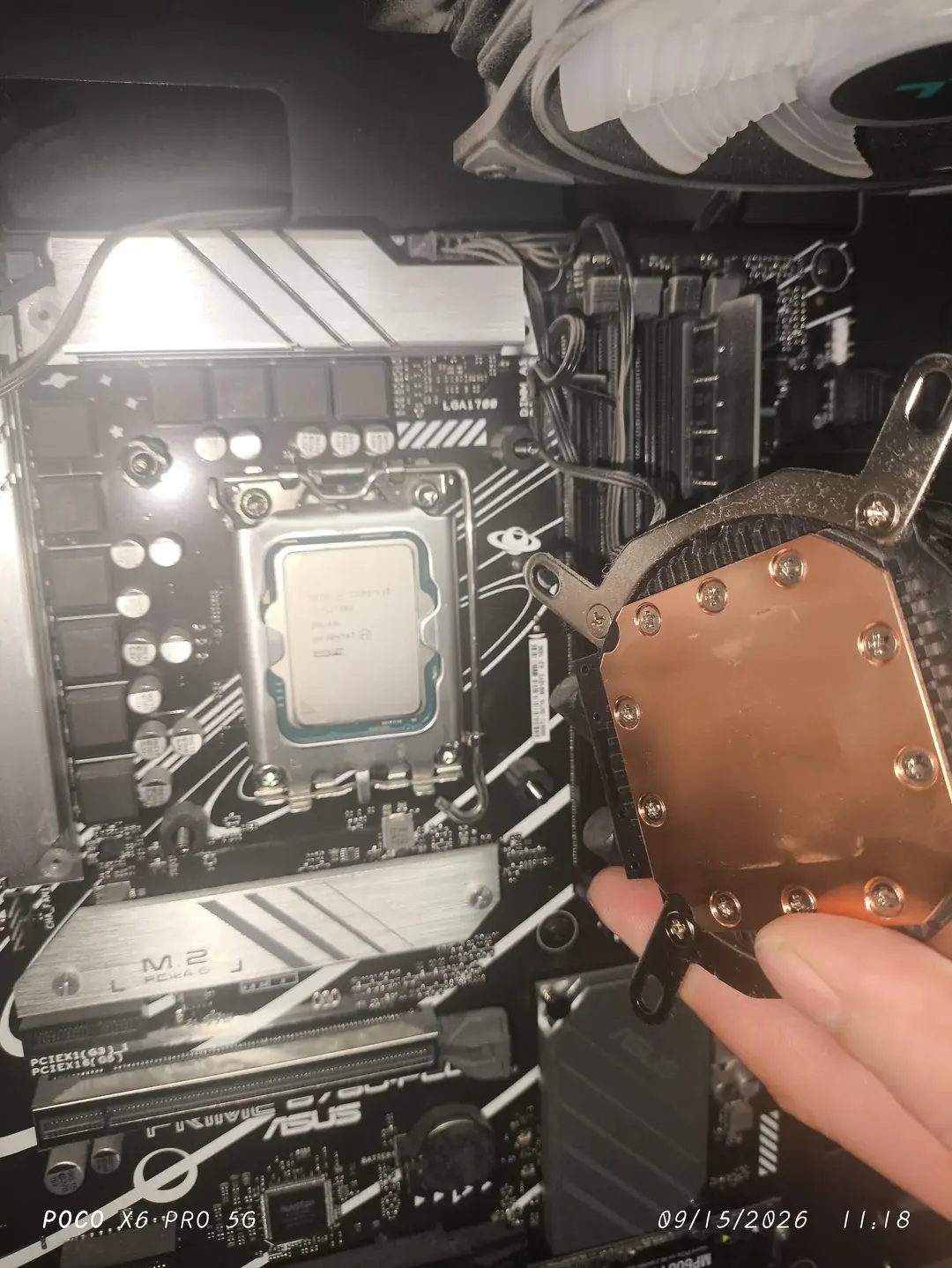 Komputerowy cud. Intel Core i7 12-gen przez trzy lata działał bez pasty