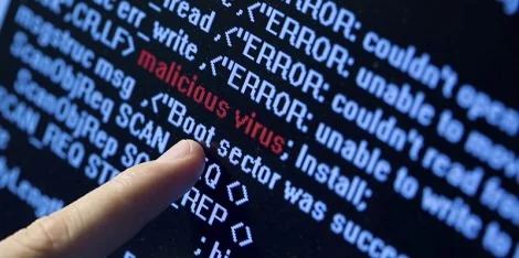 Wirus podmieniający numery kont bankowych wciąż aktywny!