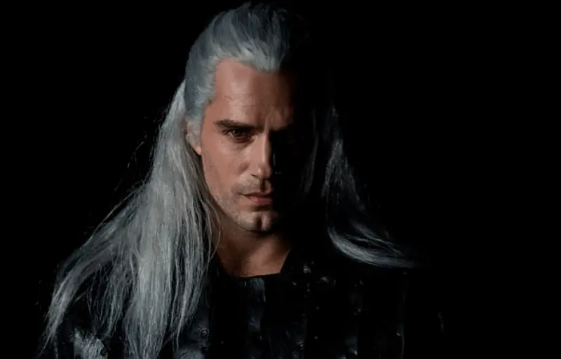 Nilfgaardzki pancerz w „Wiedźminie” Netfliksa wygląda jak worek na śmieci