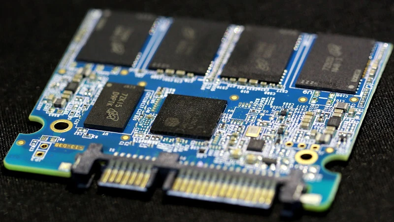 Rewolucja w SSD. Nowe X-NAND, czyli pojemność i koszt QLC przy szybkości SLC