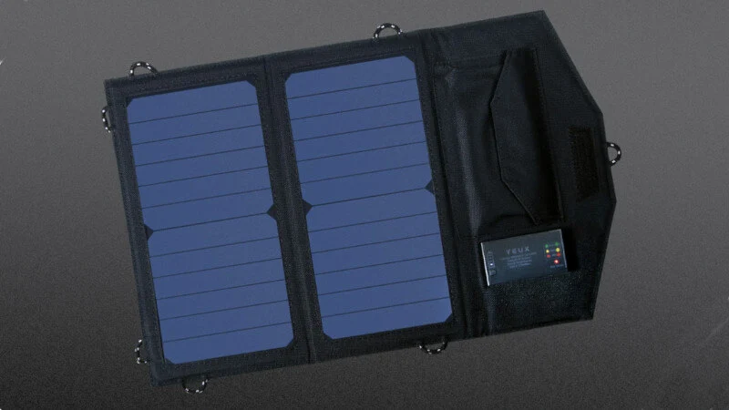 Xiaomi Youpin Yeux, to solarna ładowarka wprost na plecak. Ładuj nawet w ruchu