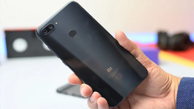 Xiaomi może wyprzedzić Samsunga w wydaniu pierwszego smartfona z aparatem 64 MP