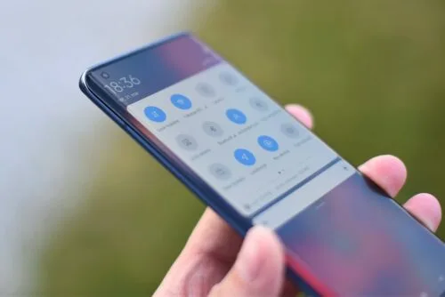 Xiaomi patentuje smartfon z… wyjmowanym wyświetlaczem