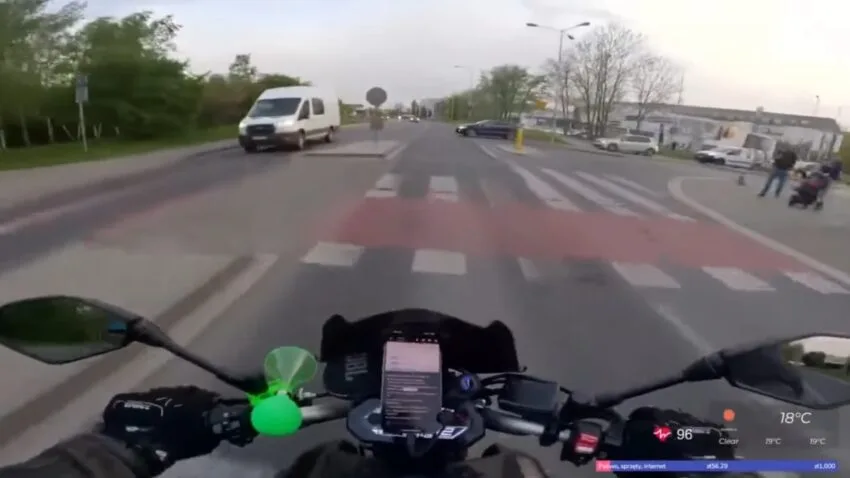 Polski streamer miał wypadek na motocyklu w trakcie transmisji na Twitchu