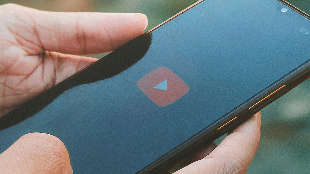 YouTube – tryb Picture in Picture na iOS dla wszystkich? Google wyjaśnia