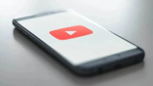 YouTube wyświetli reklamy nawet wtedy, gdy zatrzymasz film