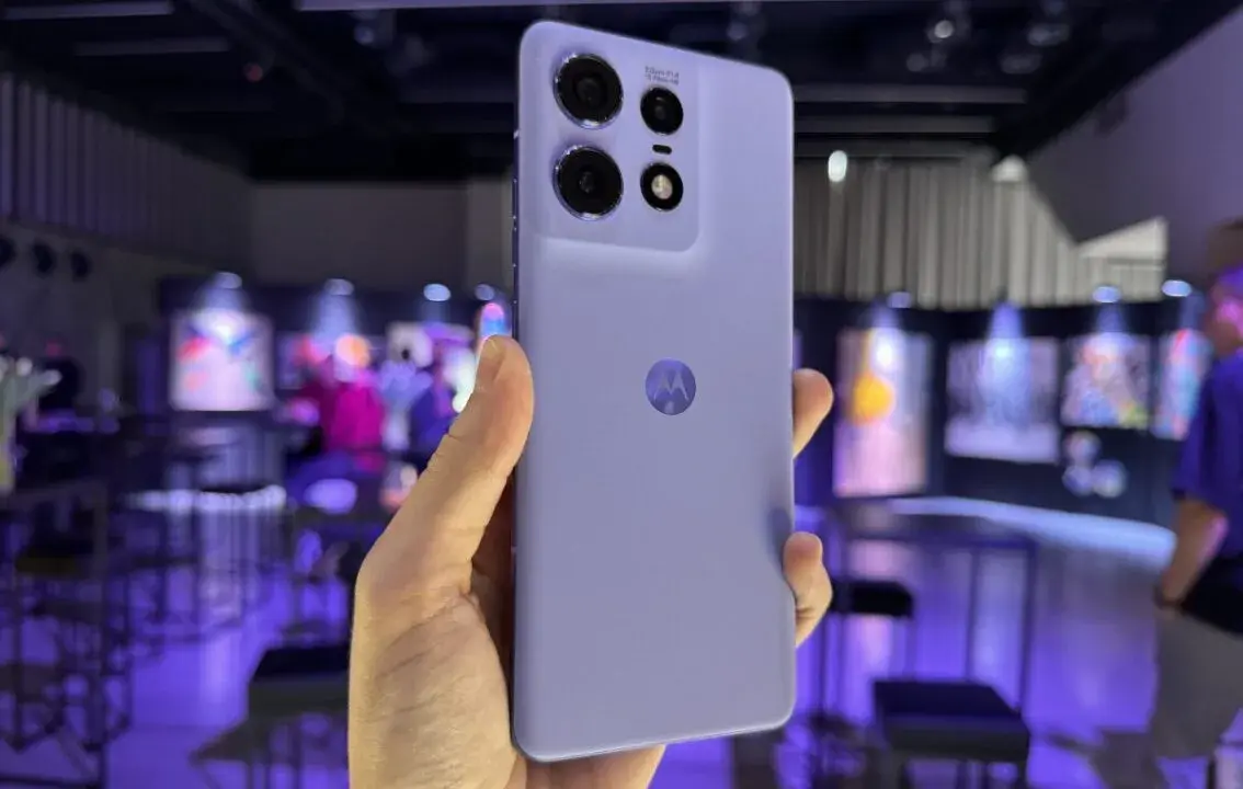 Motorola w obliczu zakazu sprzedaży smartfonów. Co się stało?