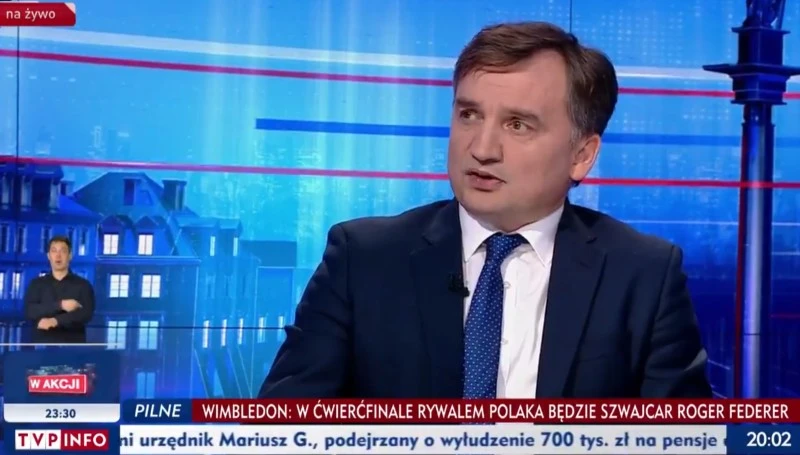 Ziobro: mamy dostęp do prywatnych rozmów na WhatsApp i Signal