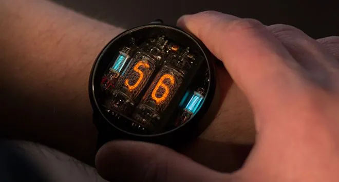 NIWA Nixie tube watch – stylowy gadżet wykorzystujący lampy świetlne
